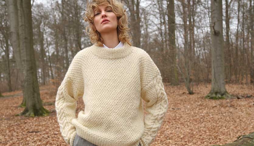 Strickanleitung Pullover aus Essentials Organic Wool aran